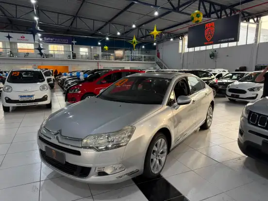 CITROËN-C5-2.0 MPFI EXCLUSIVE 16V GASOLINA 4P AUTOMÁTICO CITROËN-C5-2010