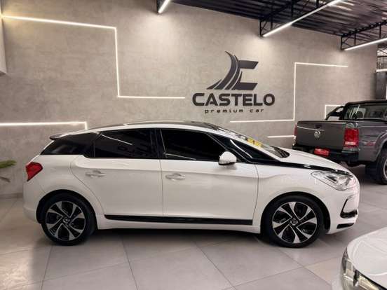 CITROËN-DS5-2013