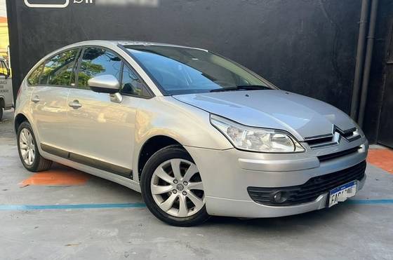 CITROËN C4 2.0 EXCLUSIVE 16V FLEX 4P AUTOMÁTICO