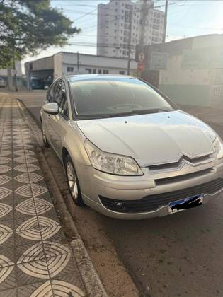 CITROËN C4 2.0 GLX 16V FLEX 4P AUTOMÁTICO