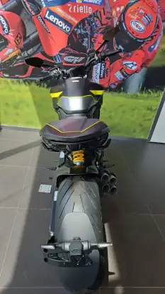 DUCATI-DIAVEL V4-2026