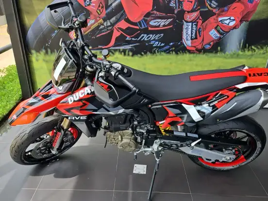 DUCATI-HYPERMOTARD 698 MONO DUCATI-HYPERMOTARD 698 MONO-2025