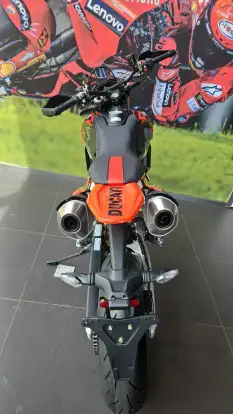 DUCATI-HYPERMOTARD 698 MONO-2025