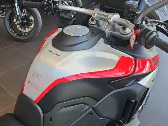DUCATI-MULTISTRADA 1200 V4 RALLY ADVENTURE DUCATI-MULTISTRADA 1200 V4 RALLY ADVENTURE-2025