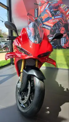 DUCATI-PANIGALE V4 S DUCATI-PANIGALE V4 S-2025