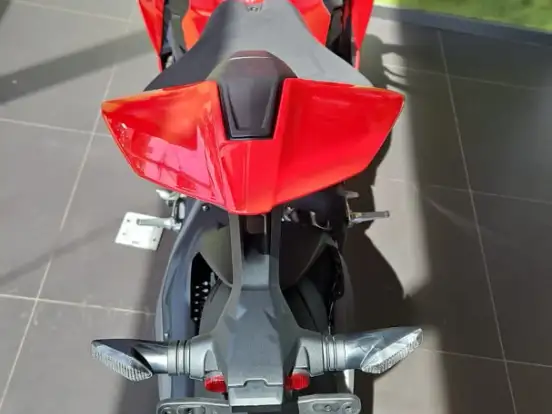 DUCATI-PANIGALE V4 S DUCATI-PANIGALE V4 S-2025