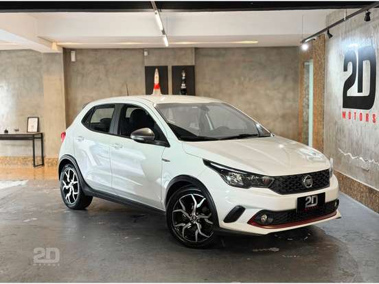 FIAT-ARGO-1.8 E.TORQ FLEX HGT AT6 FIAT-ARGO-2017