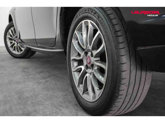 FIAT-BRAVO-1.8 ESSENCE 16V FLEX 4P MANUAL FIAT-BRAVO-2015