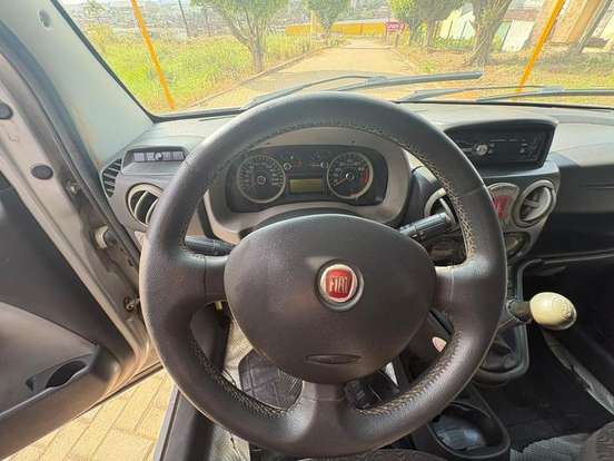 FIAT-DOBLÒ-1.8 MPI ESSENCE 16V FLEX 4P MANUAL FIAT-DOBLÒ-2012