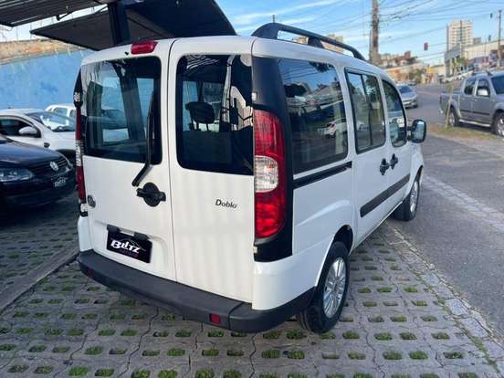FIAT-DOBLÒ-1.8 MPI HLX 8V FLEX 4P MANUAL FIAT-DOBLÒ-2010