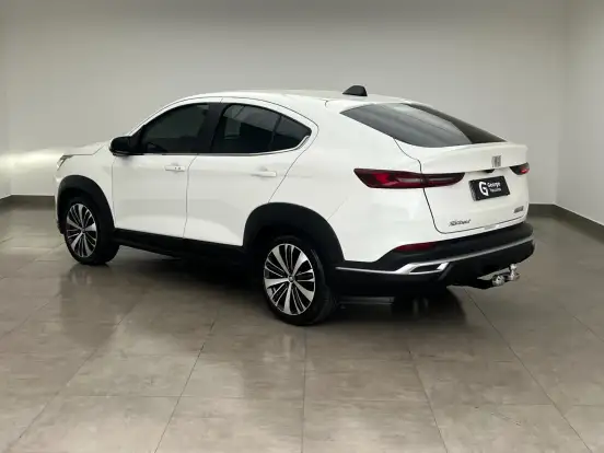 FIAT-FASTBACK-2023