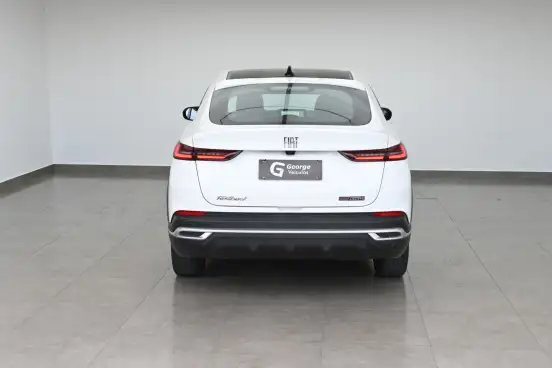 FIAT-FASTBACK-2024