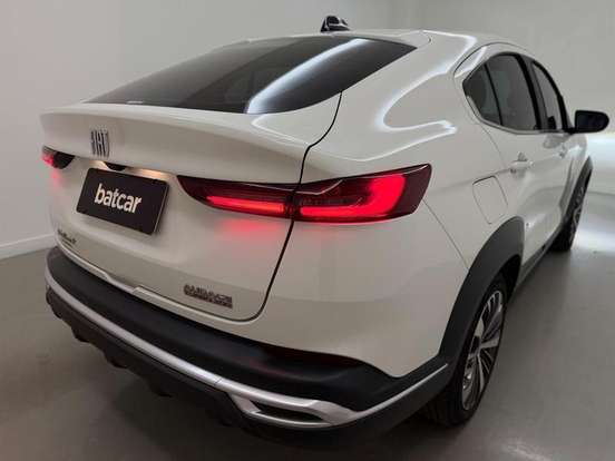FIAT-FASTBACK-2023