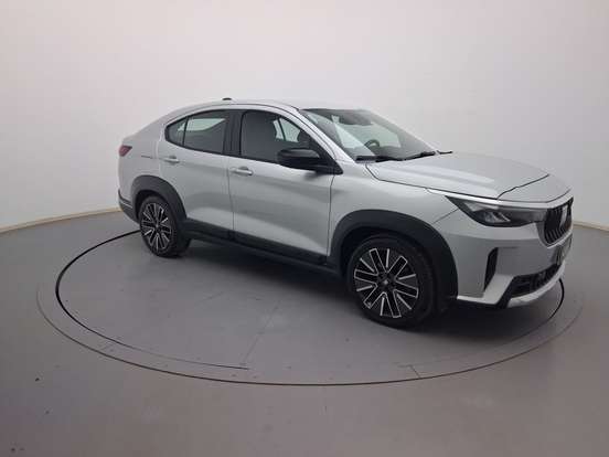 FIAT-FASTBACK-2025