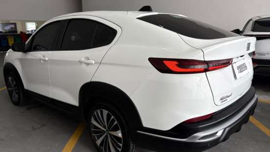 FIAT-FASTBACK-1.0 TURBO 200 HYBRID AUDACE CVT FIAT-FASTBACK-2024
