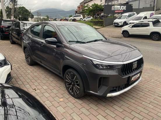FIAT-FASTBACK-2025