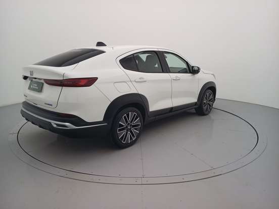 FIAT-FASTBACK-2025