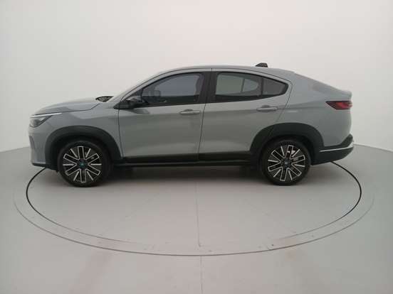 FIAT-FASTBACK-1.0 TURBO 200 HYBRID AUDACE CVT FIAT-FASTBACK-2025