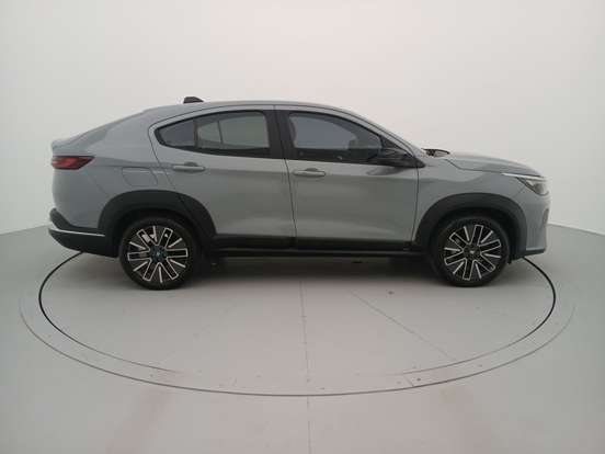 FIAT-FASTBACK-2025