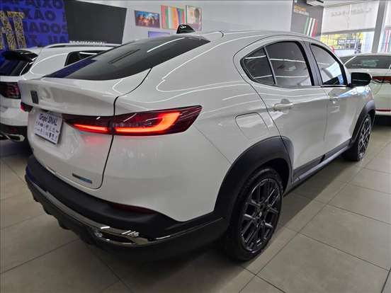 FIAT-FASTBACK-1.0 TURBO 200 HYBRID IMPETUS CVT FIAT-FASTBACK-2025