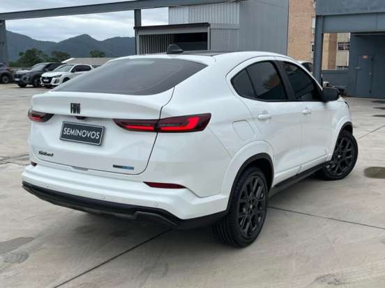 FIAT-FASTBACK-2026