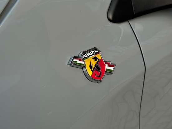 FIAT-FASTBACK-2024