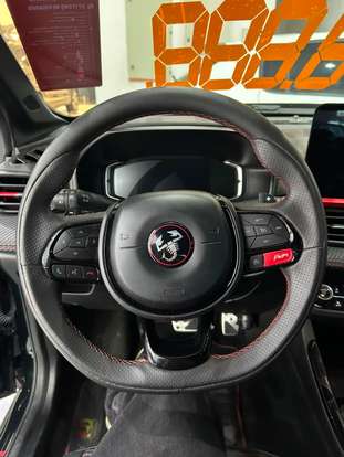 FIAT-FASTBACK-1.3 TURBO 270 FLEX ABARTH AT6 FIAT-FASTBACK-2024