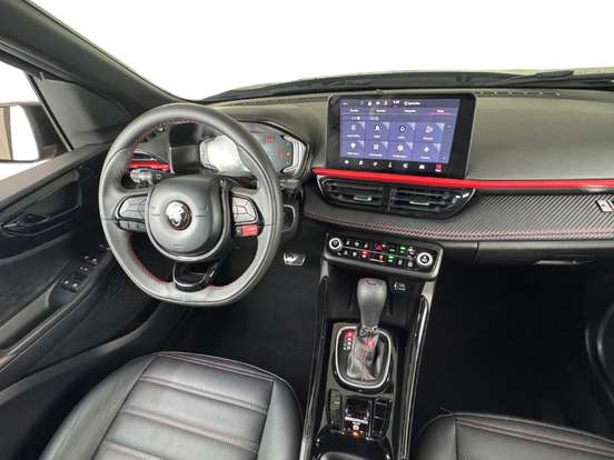 FIAT-FASTBACK-1.3 TURBO 270 FLEX ABARTH AT6 FIAT-FASTBACK-2024