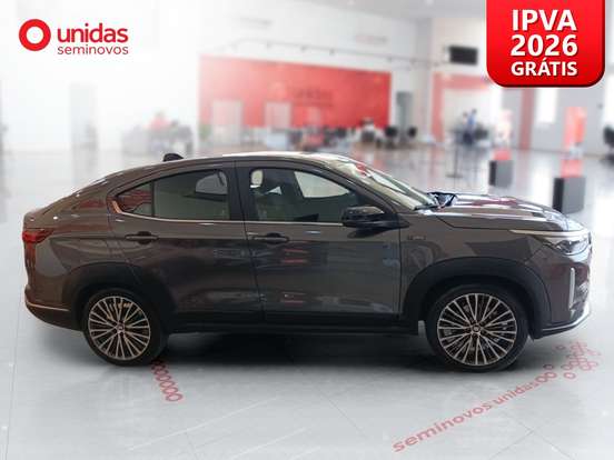 FIAT-FASTBACK-2024