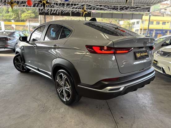 FIAT-FASTBACK-2024