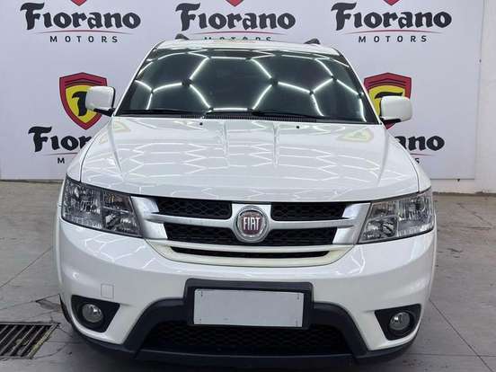 FIAT-FREEMONT-2.4 PRECISION 16V GASOLINA 4P AUTOMÁTICO FIAT-FREEMONT-2014