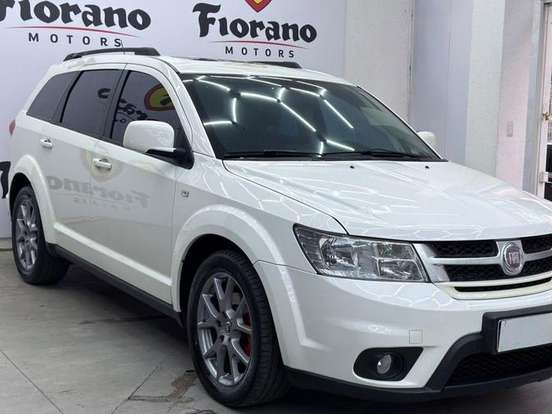 FIAT-FREEMONT-2.4 PRECISION 16V GASOLINA 4P AUTOMÁTICO FIAT-FREEMONT-2014