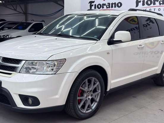 FIAT-FREEMONT-2.4 PRECISION 16V GASOLINA 4P AUTOMÁTICO FIAT-FREEMONT-2014