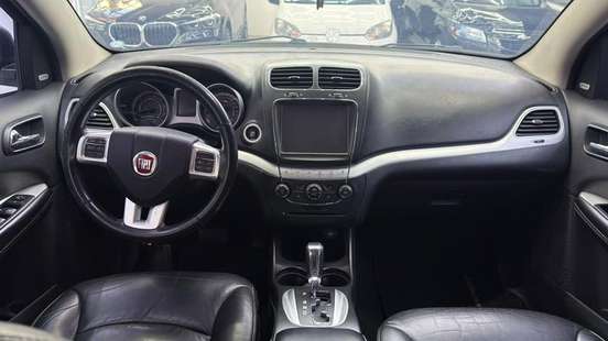 FIAT-FREEMONT-2014