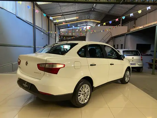 FIAT-GRAND SIENA-2018