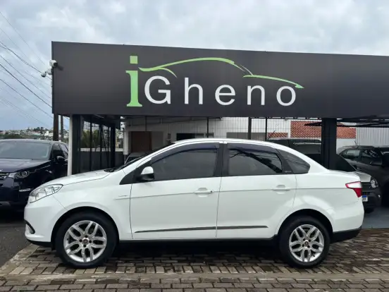 FIAT-GRAND SIENA-1.6 MPI ESSENCE 16V FLEX 4P AUTOMATIZADO FIAT-GRAND SIENA-2014