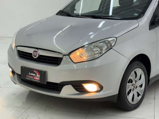 FIAT-GRAND SIENA-2015