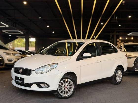 FIAT GRAND SIENA 1.4 MPI ATTRACTIVE 8V FLEX 4P MANUAL