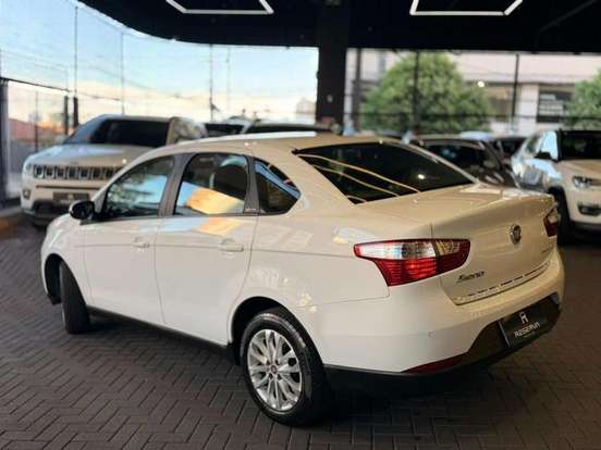 FIAT-GRAND SIENA-1.4 MPI ATTRACTIVE 8V FLEX 4P MANUAL FIAT-GRAND SIENA-2017