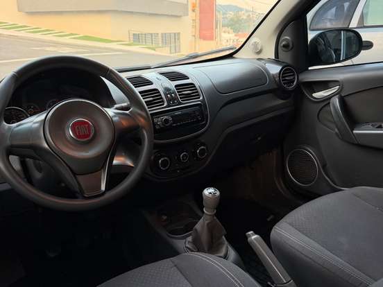 FIAT-GRAND SIENA-1.4 MPI ATTRACTIVE 8V FLEX 4P MANUAL FIAT-GRAND SIENA-2014