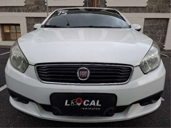 FIAT-GRAND SIENA-2015