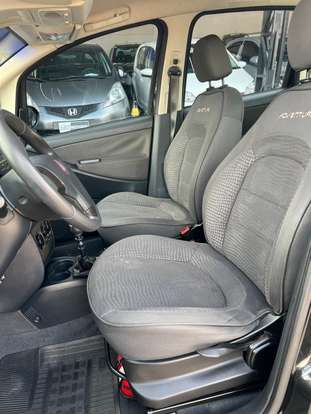 FIAT-IDEA-1.8 MPI ADVENTURE 8V FLEX 4P MANUAL FIAT-IDEA-2011