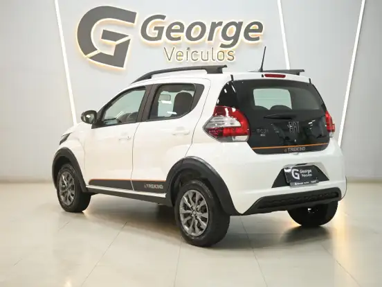 FIAT-MOBI-1.0 EVO FLEX TREKKING MANUAL FIAT-MOBI-2022