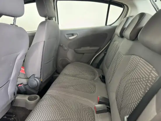 FIAT-PALIO-1.0 MPI ATTRACTIVE 8V FLEX 4P MANUAL FIAT-PALIO-2011