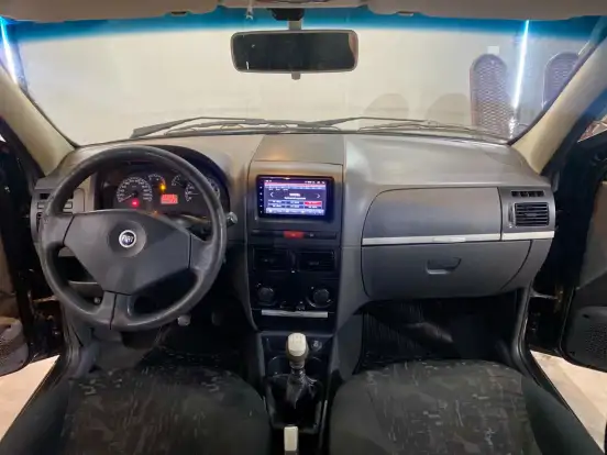 FIAT-PALIO-2004
