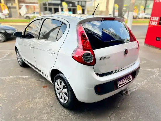 FIAT-PALIO-2016