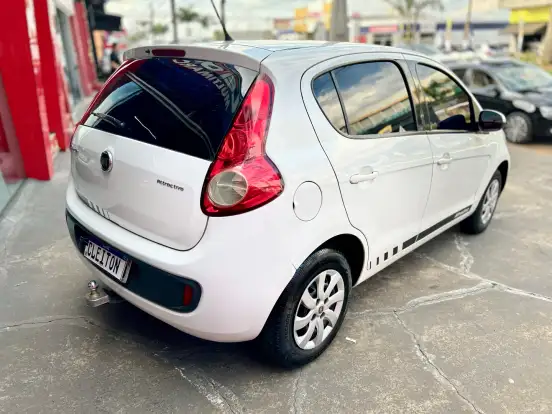 FIAT-PALIO-2016
