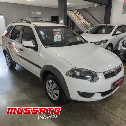 FIAT-PALIO-2015