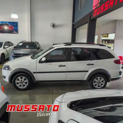 FIAT-PALIO-2015