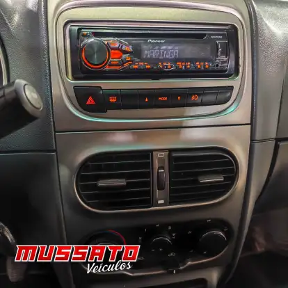 FIAT-PALIO-2015